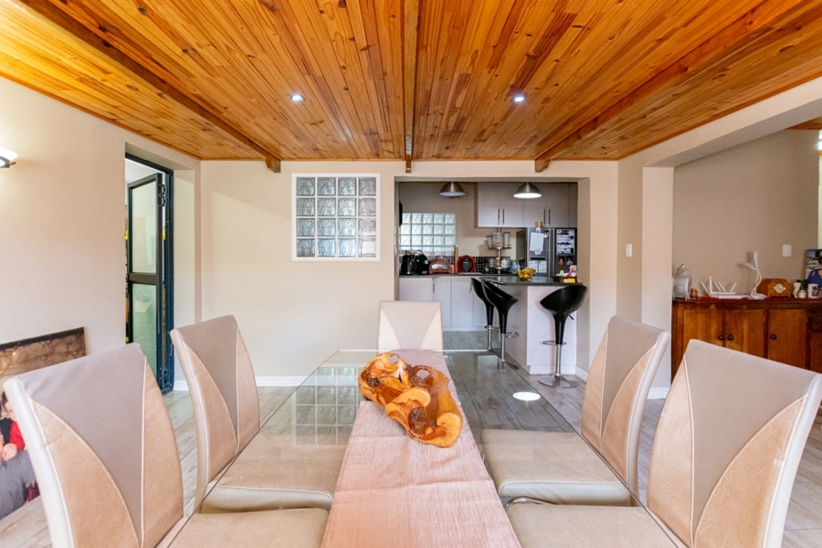 4 Bedroom Property for Sale in Vredenburg Western Cape